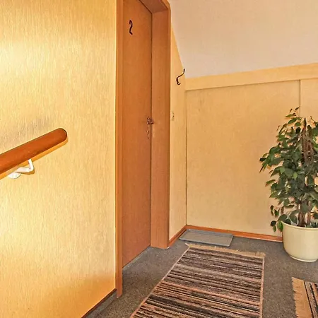 Nice In With Kitchen Apartment *